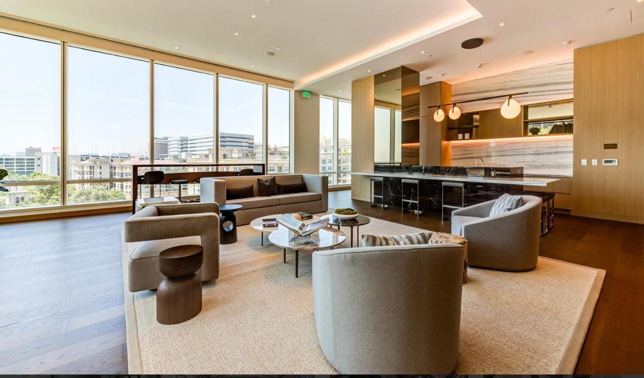 Sky View 2 Bed 2 Bath Penthouse In Heart Of Dtla Apartment Los Angeles