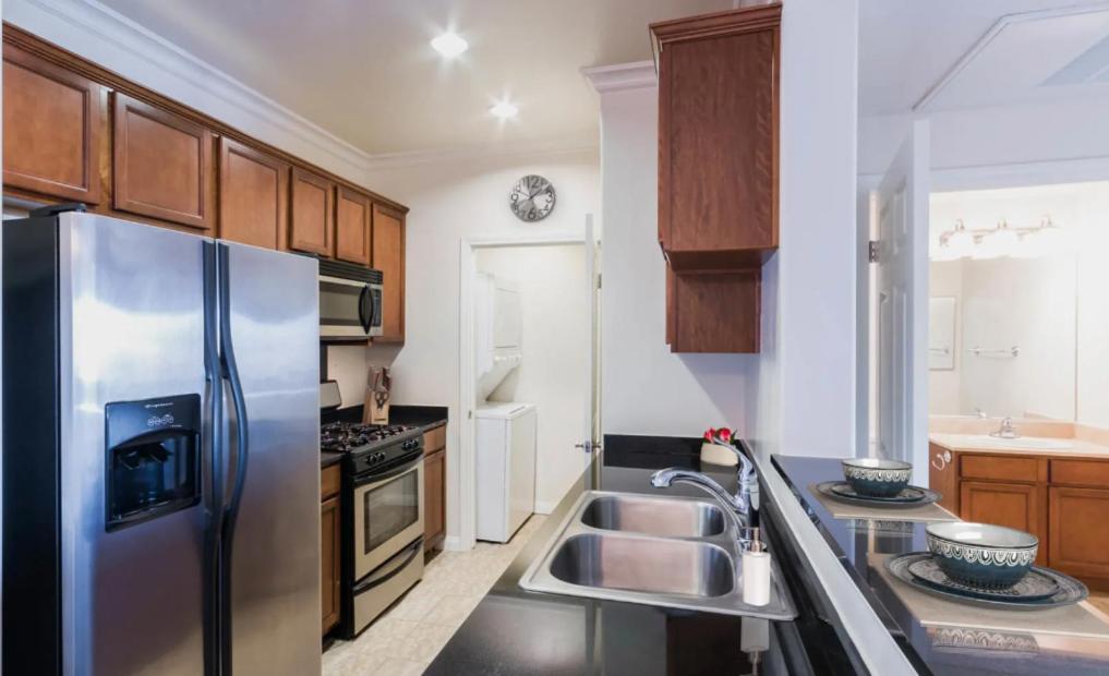 Lala House -1br With Free Parking, Pool, Laundry Apartamento *