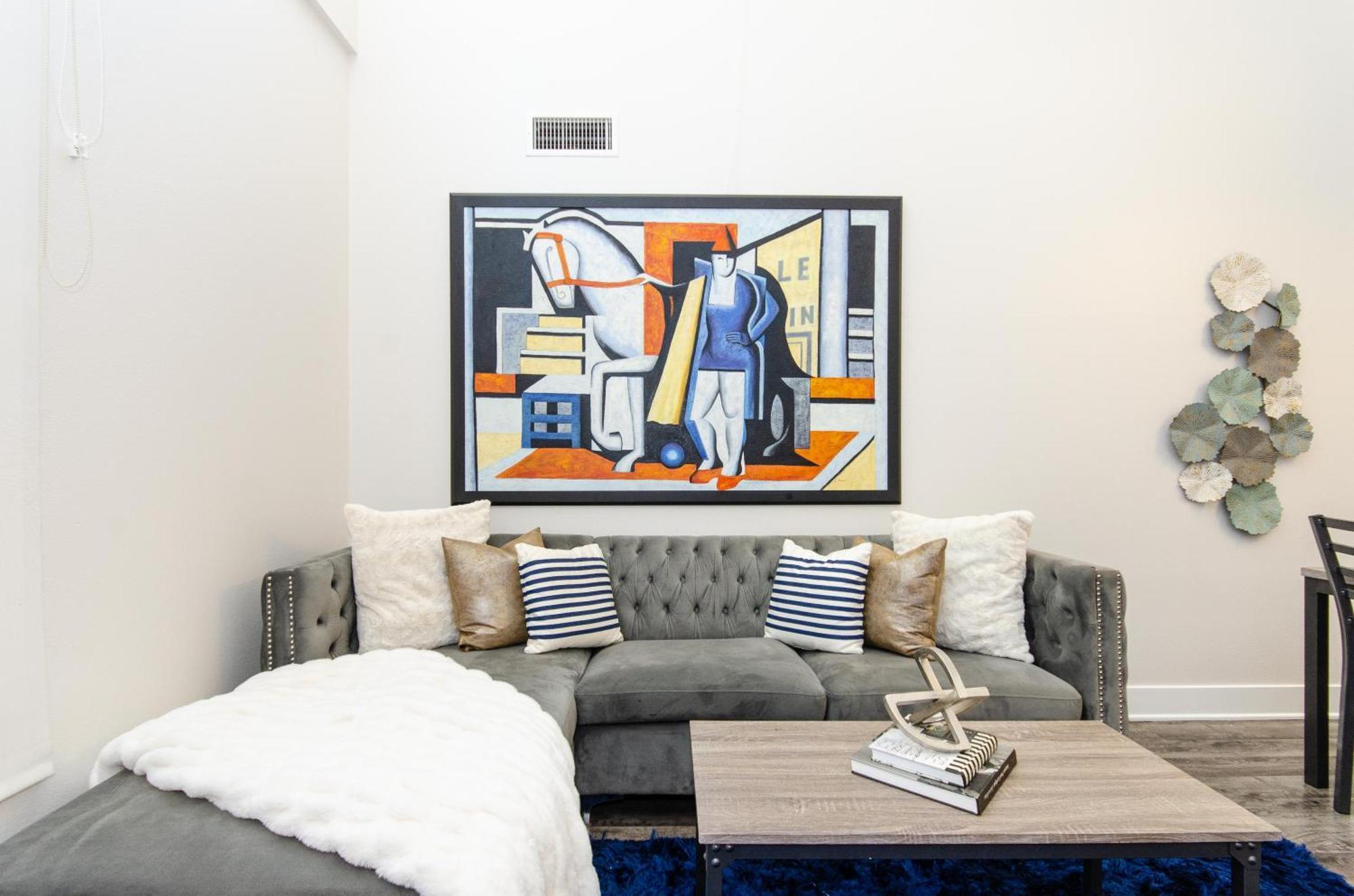 Apartment Luxury Penthouse In Prime Hollywood Location Los Angeles