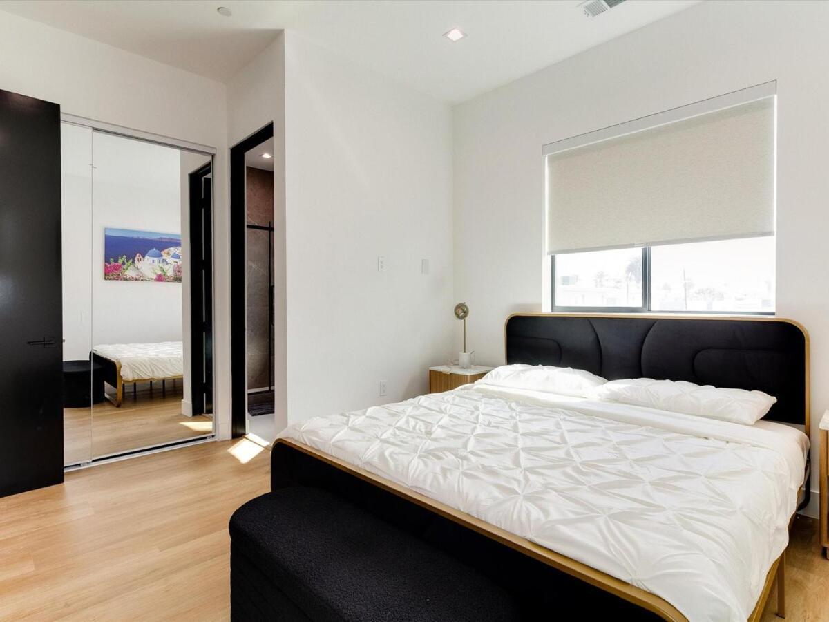 Modern Luxe Retreat Four-bedroom