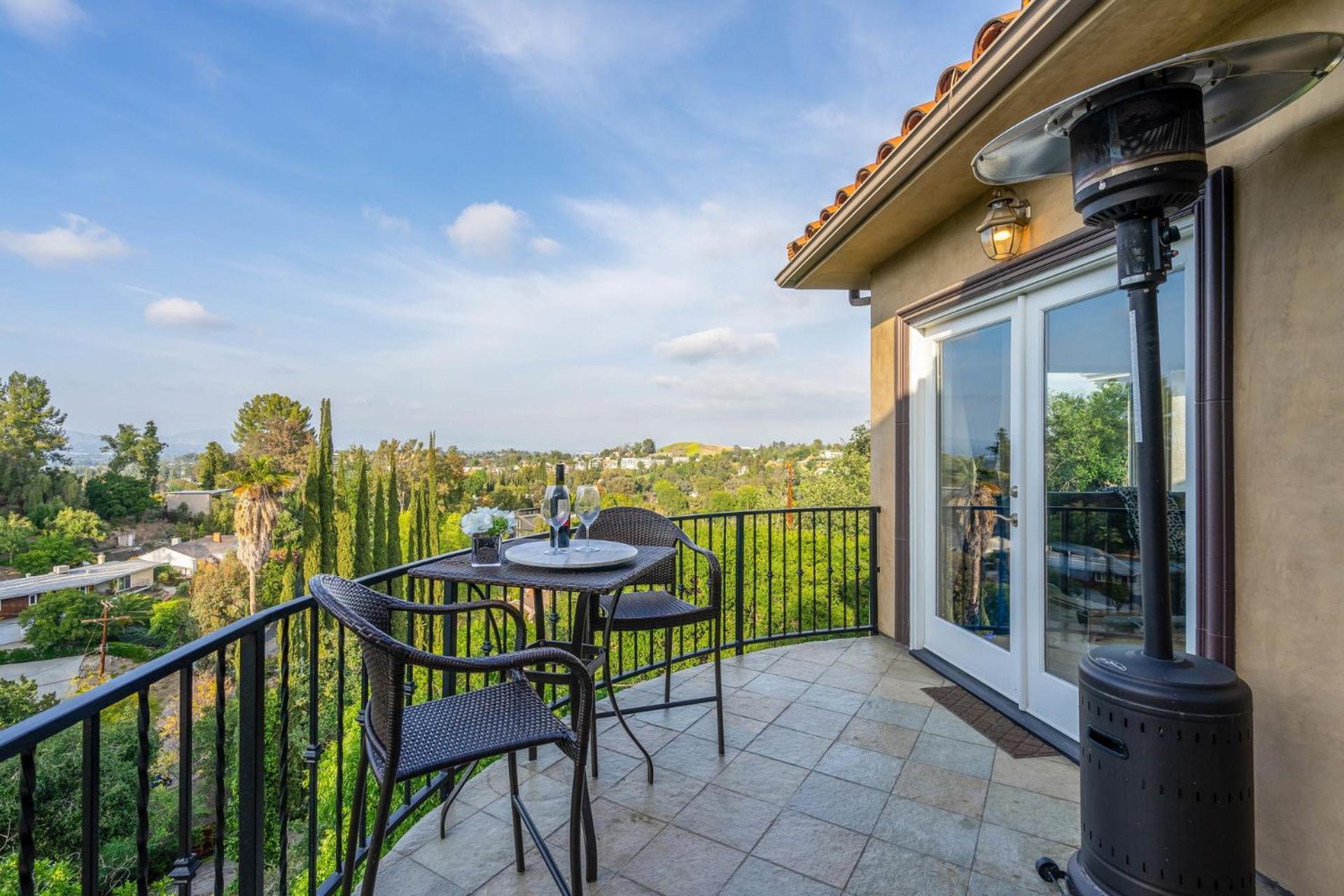 Holiday home Luxury Modern W/ Great La Views *
