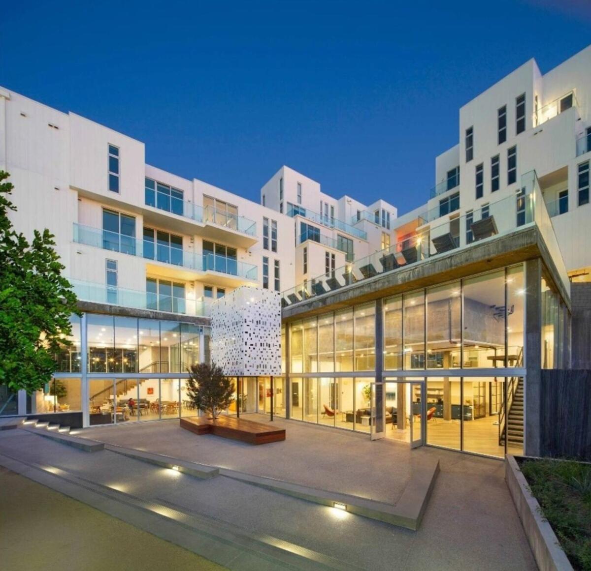 Apartment Luxury 2 Bedroom Penthouse With Stunning Views Venice & Marina Del Rey Los Angeles