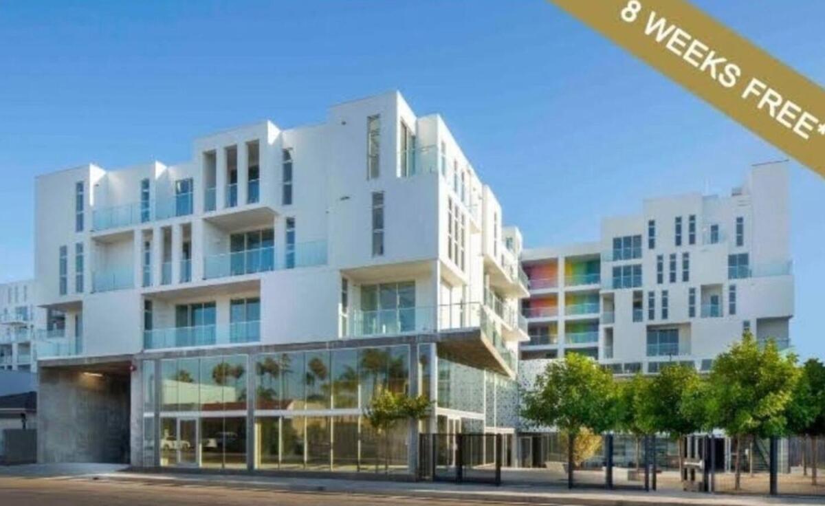Luxury 2 Bedroom Penthouse With Stunning Views Venice & Marina Del Rey