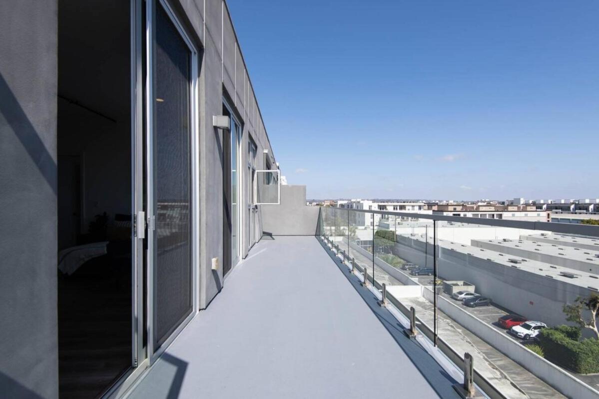Apartment Luxury 2 Bedroom Penthouse With Stunning Views Venice & Marina Del Rey Los Angeles