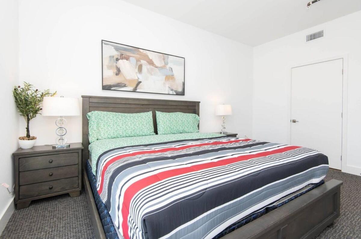 Luxury 2 Bedroom Penthouse With Stunning Views Venice & Marina Del Rey Apartment Los Angeles