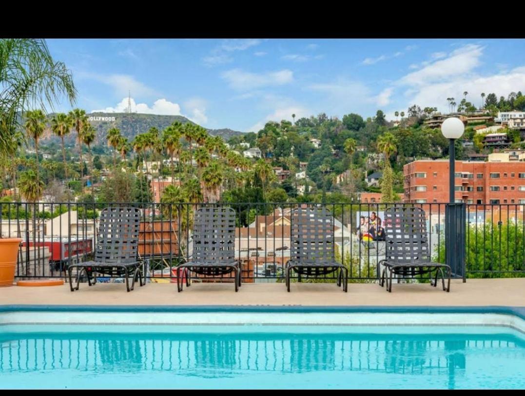 Hollywood Hideaway Homes *