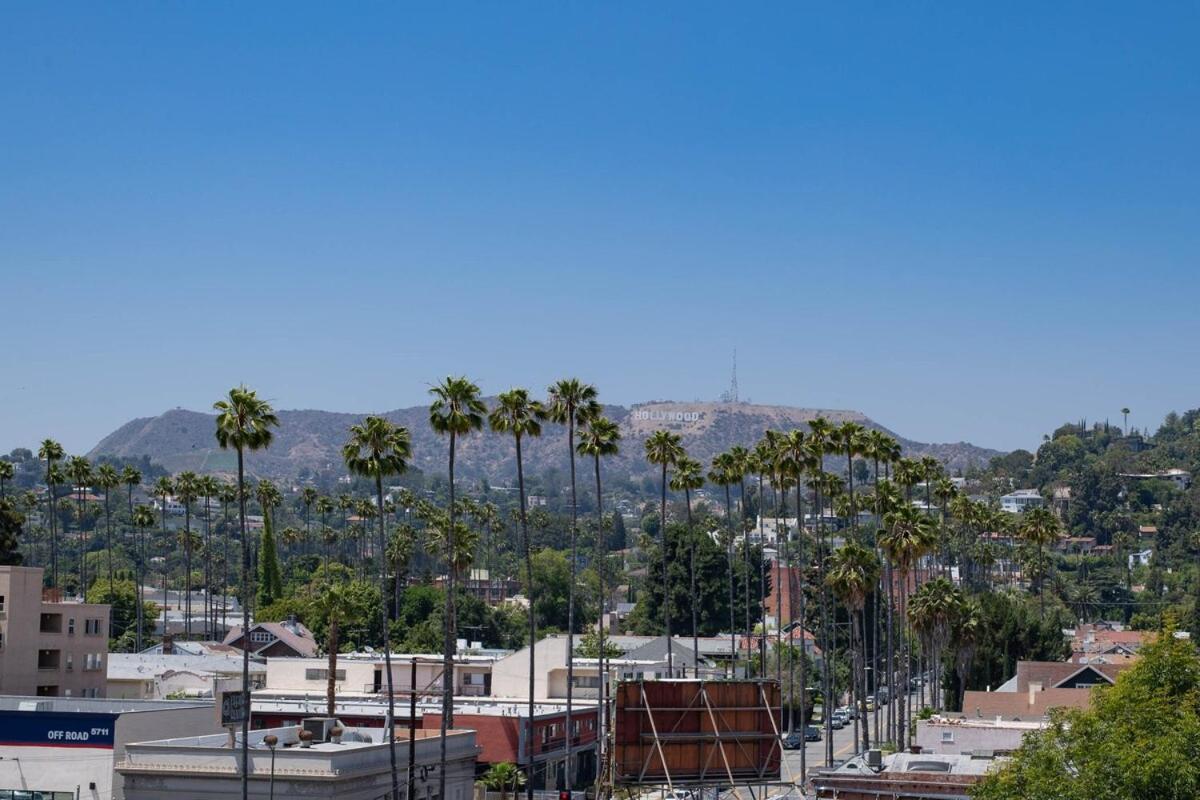 Hollywood Hideaway Homes Apartment