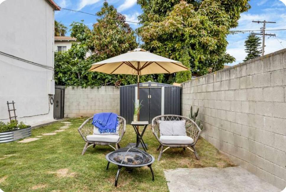 Cozy, Luxurious, Oasis, With Free Parking Apartment *