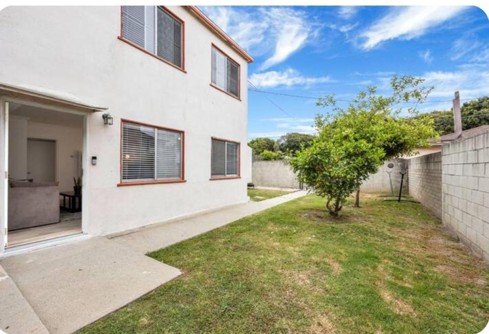 Cozy, Luxurious, Oasis, With Free Parking Apartment Los Angeles