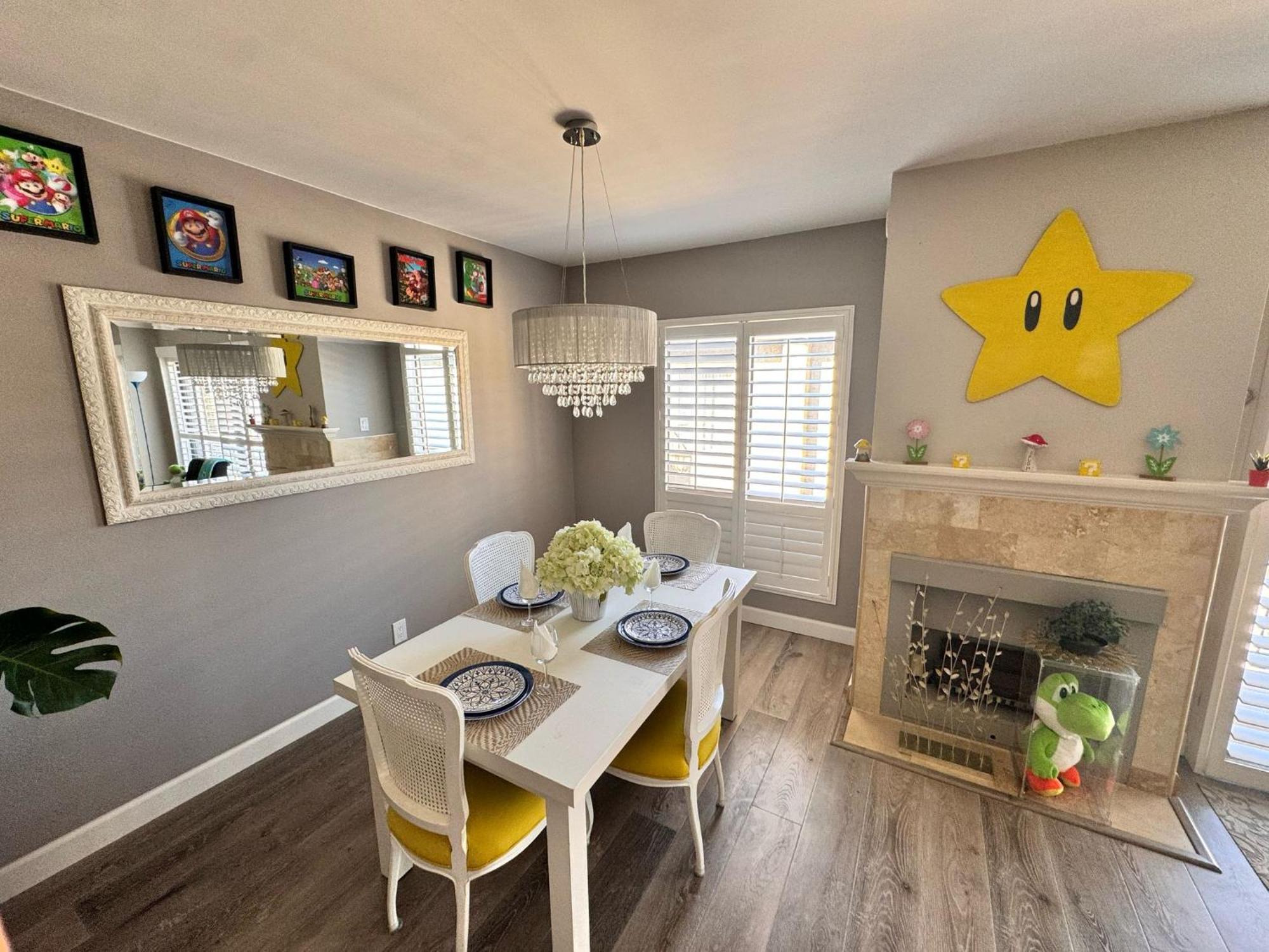 Super Mario Universal 10 Min Loft Free Parking *