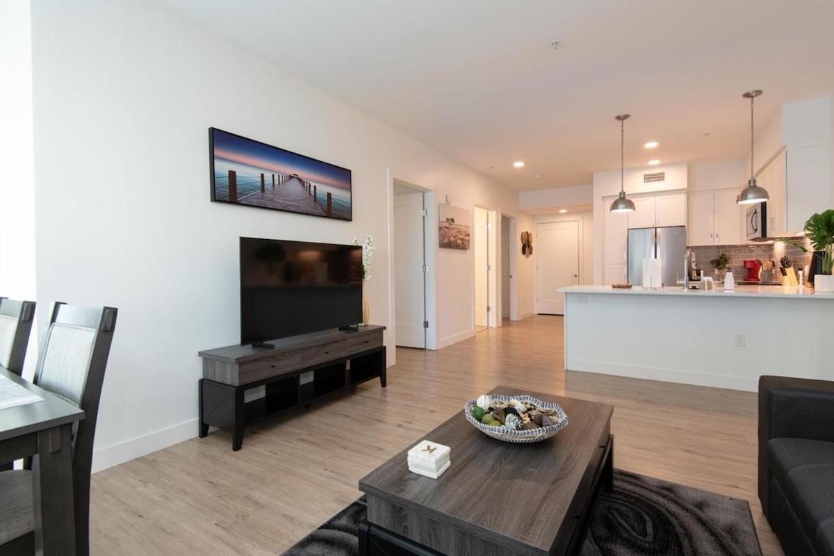 Apartment Chic 3-bed With Pool & Hot Tub In Heart Of Dtla