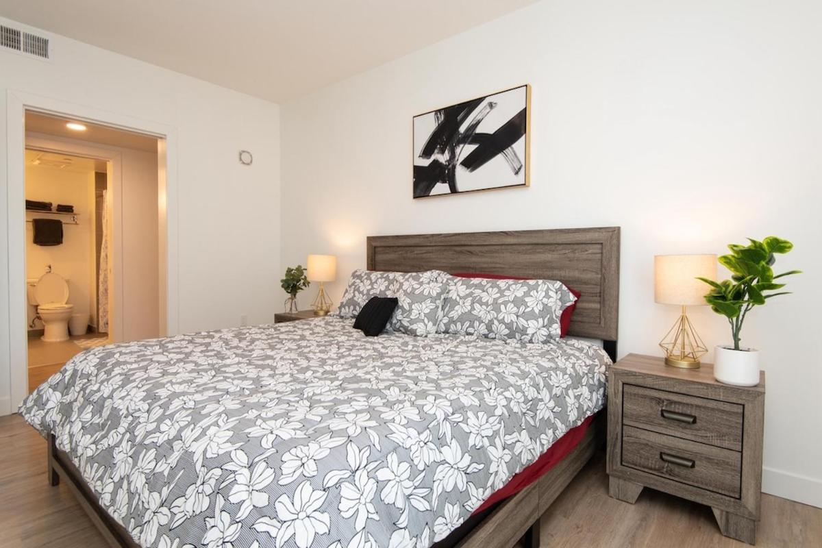 Chic 3-bed With Pool & Hot Tub In Heart Of Dtla Apartment Los Angeles