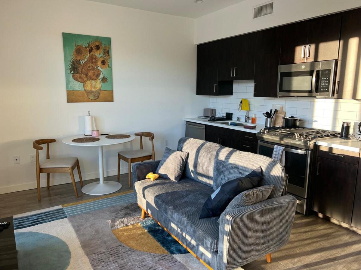 Santa Monica Bright With Stunning View Apartment Los Angeles