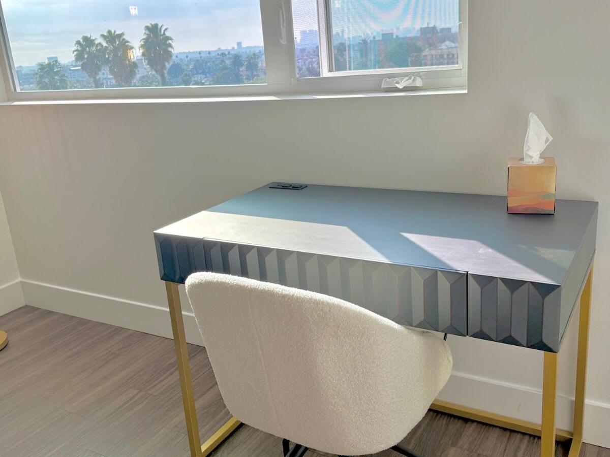 Floor Hollywood 1br With Views Aparthotel