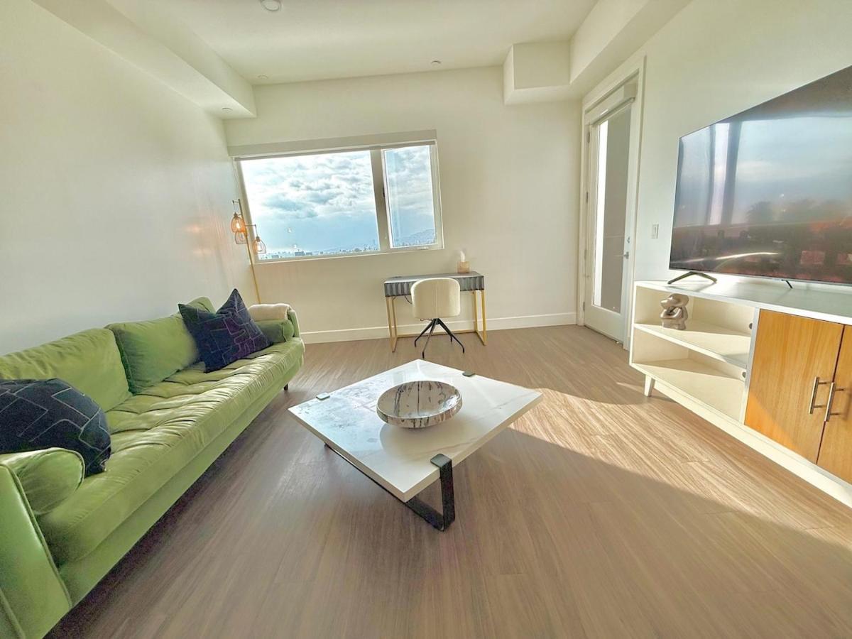 Floor Hollywood 1br With Views Aparthotel Los Angeles