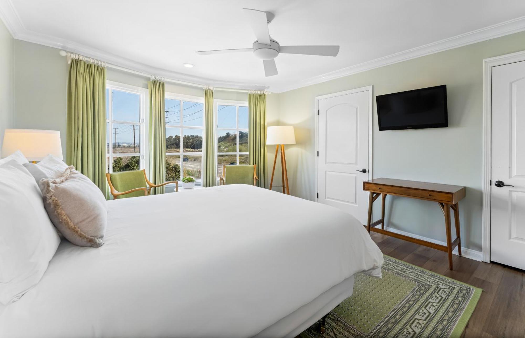 Hotel At Playa Del Rey