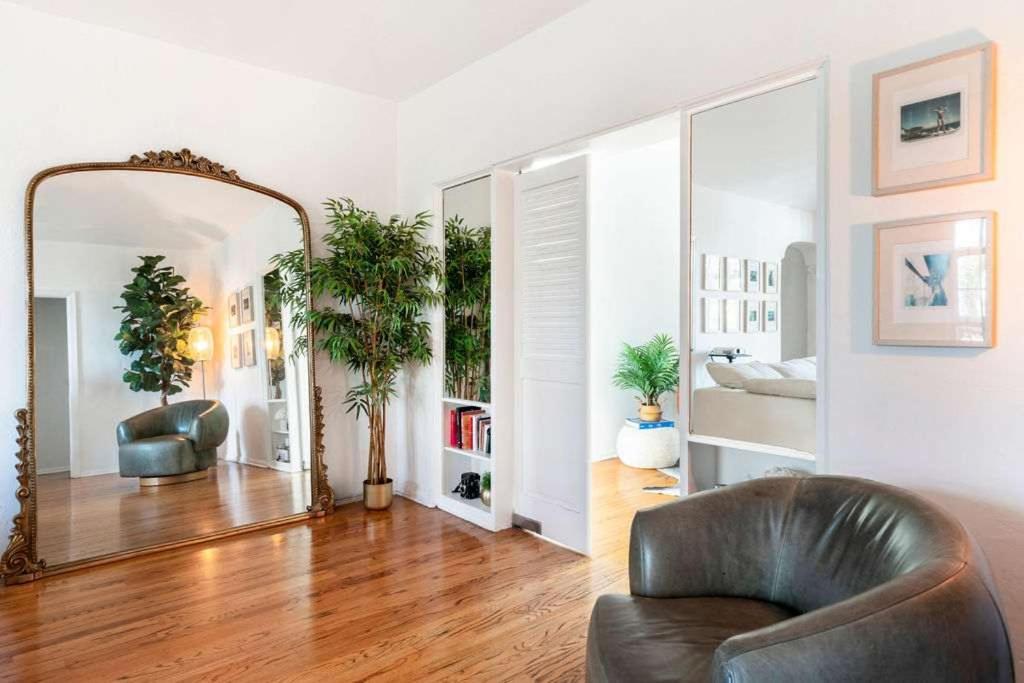 Luxurious Chic Chateau Exclusive Sunset Strip Hideaway In Weho Los Angeles