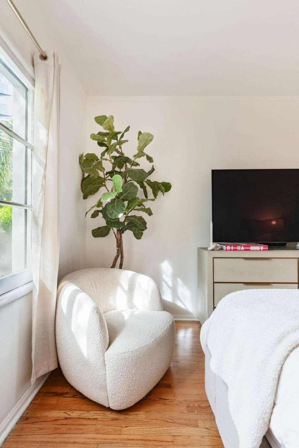 Apartment Luxurious Chic Chateau Exclusive Sunset Strip Hideaway In Weho Los Angeles