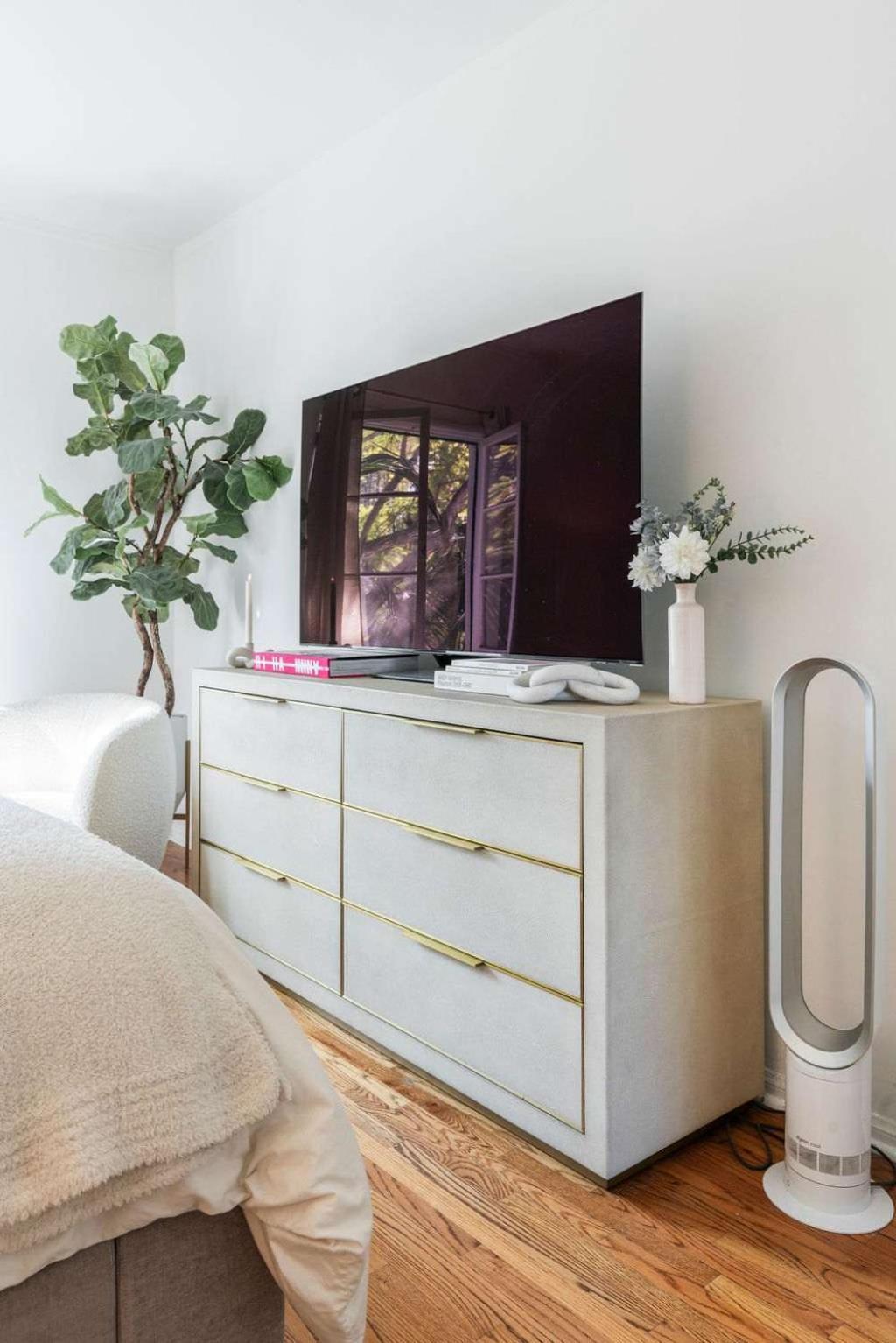 Luxurious Chic Chateau Iconic Sunset Strip Hideaway In Weho Apartment Los Angeles