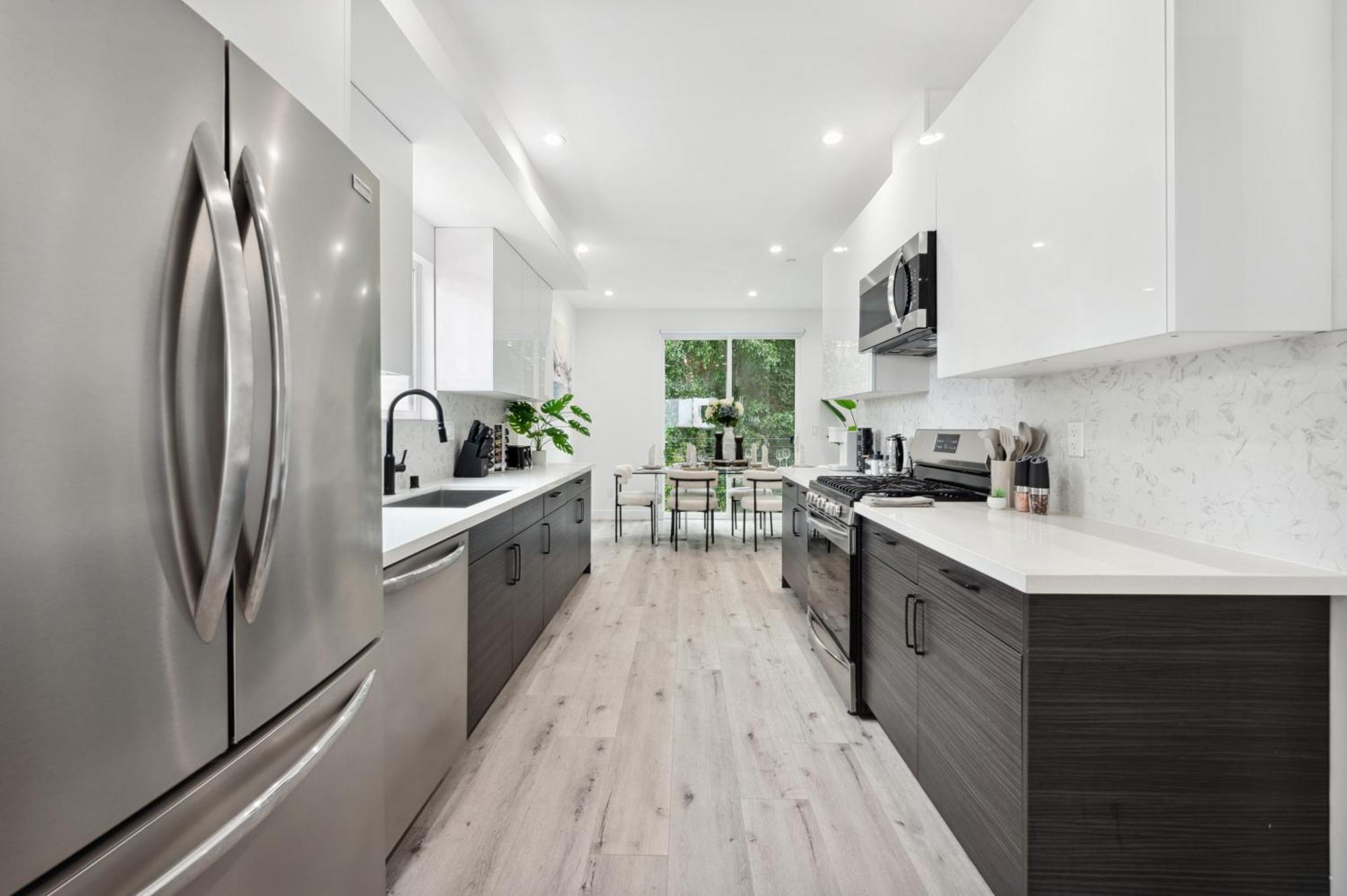 Hollywood View 3 Bedroom Family House Los Angeles