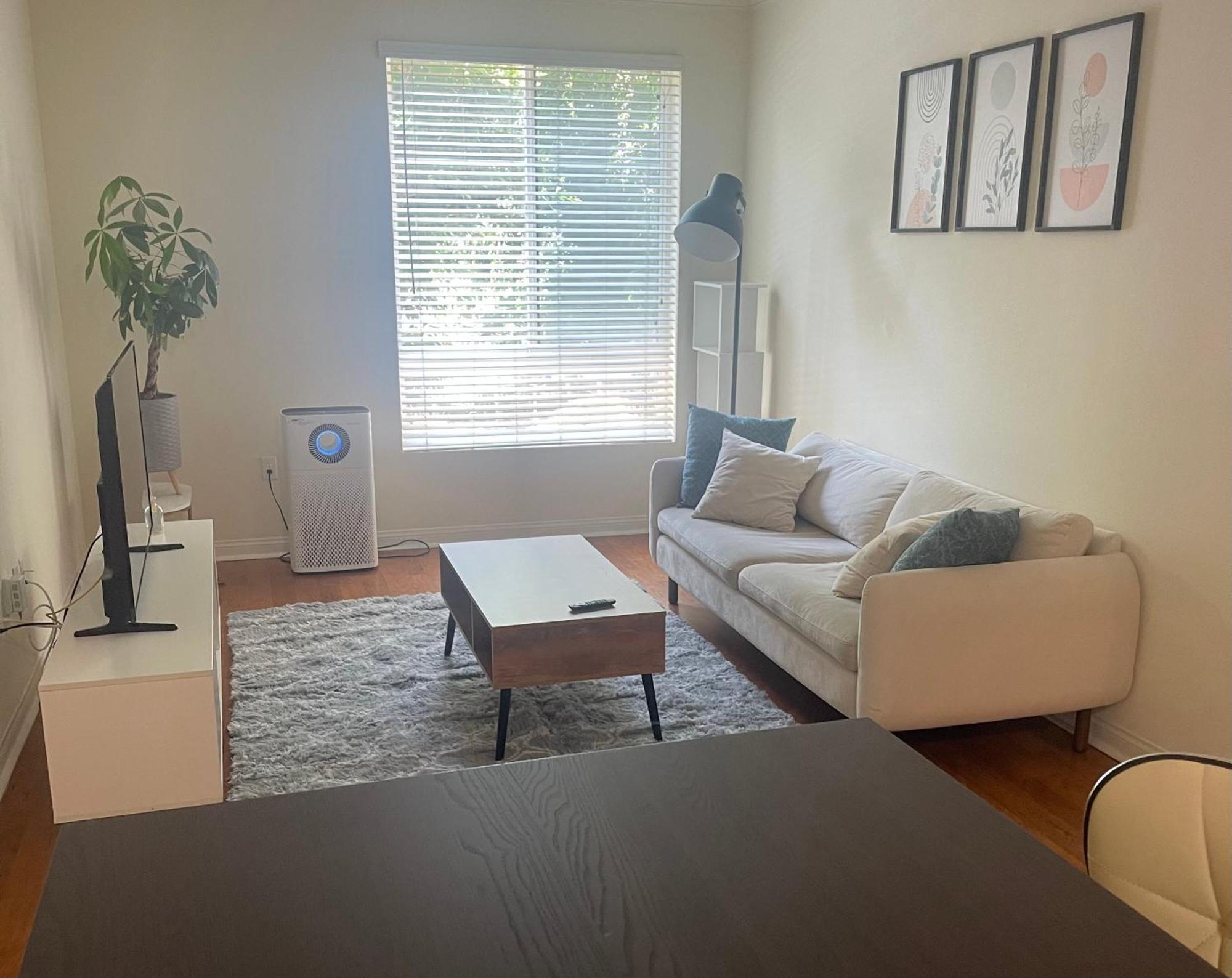 Bomiz Friends- Free Parking, Pool And Sauna, Laundry