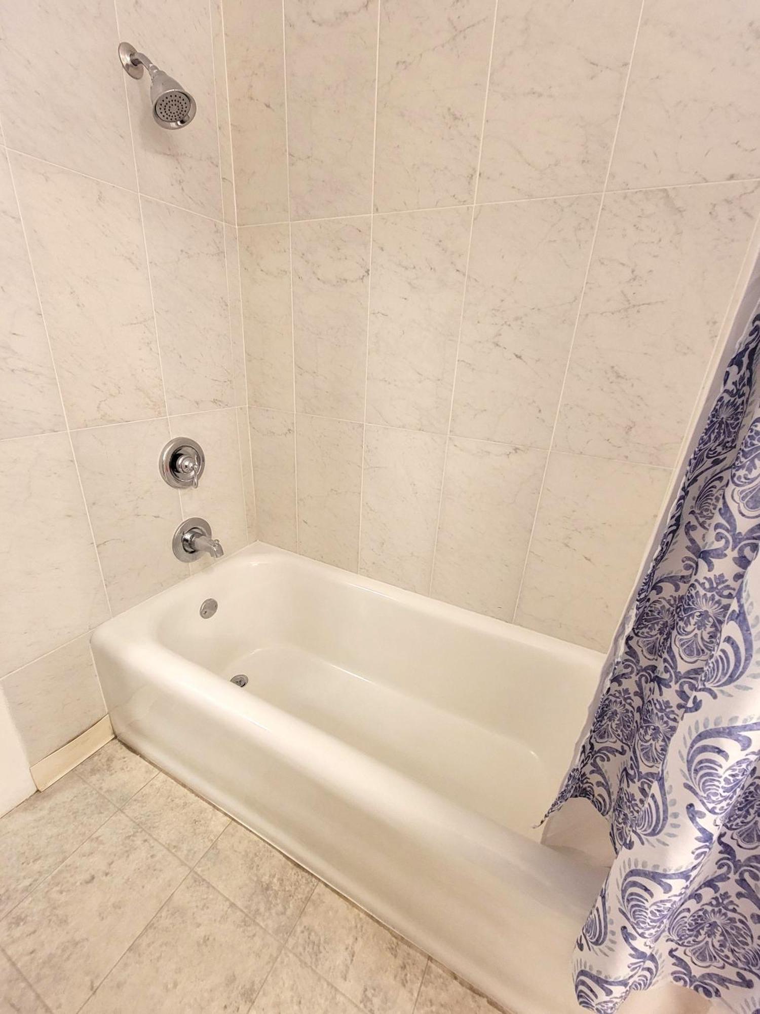 Holiday home Spacious 5br Private 5 Minutes To Rodeo Drive With Hot Tub Spacious Backyard Parking Los Angeles