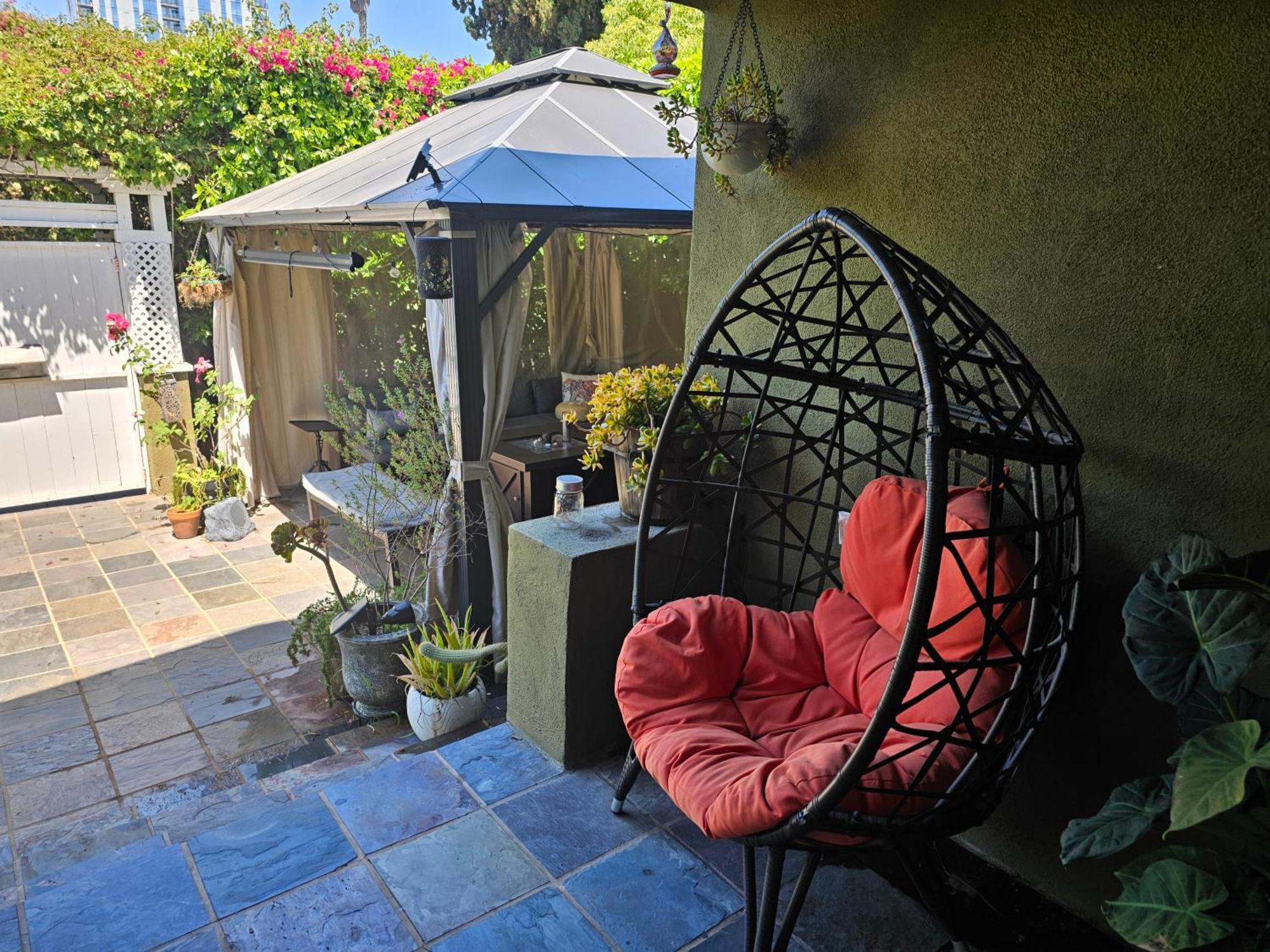 Tranquility At The House Of Alchemy Hollywood Los Angeles