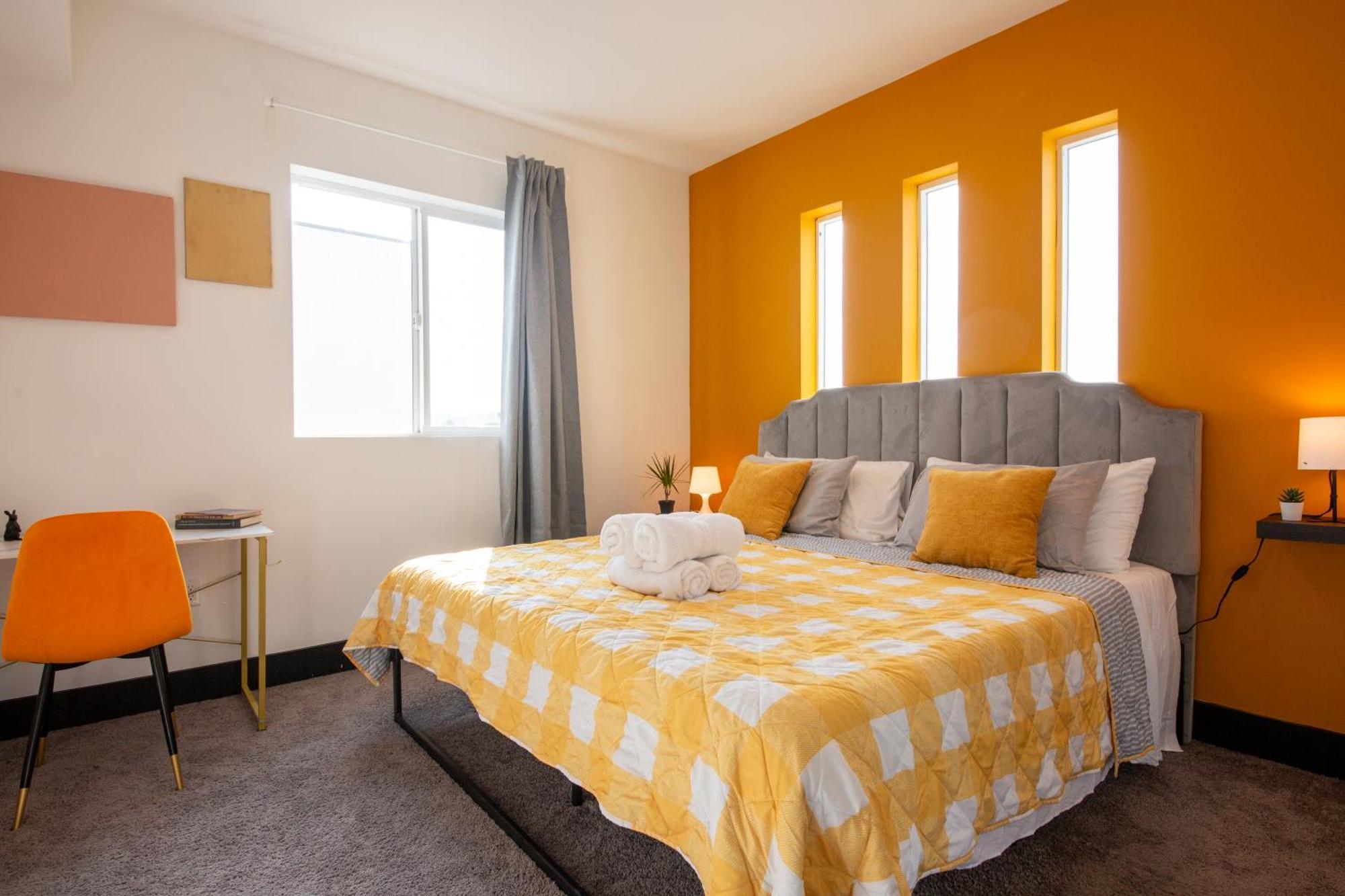 Villa Spacious Luxury In The Heart Of La! Free Parking And Jacuzzi *