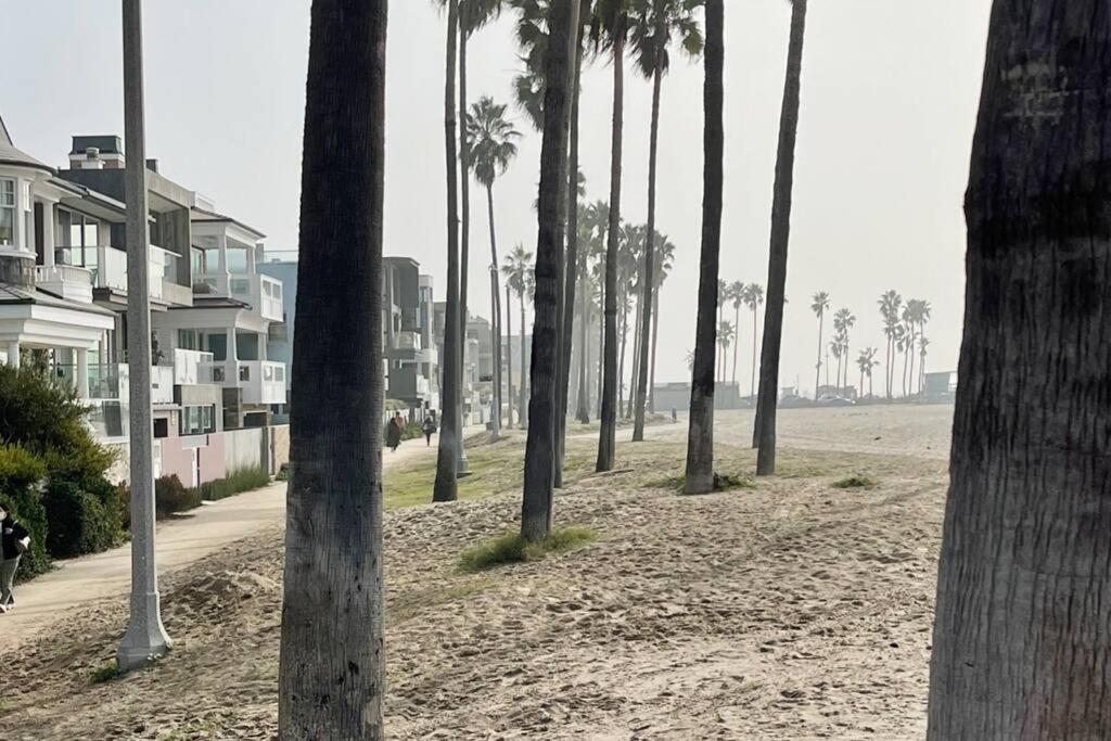 House On The Los Angeles