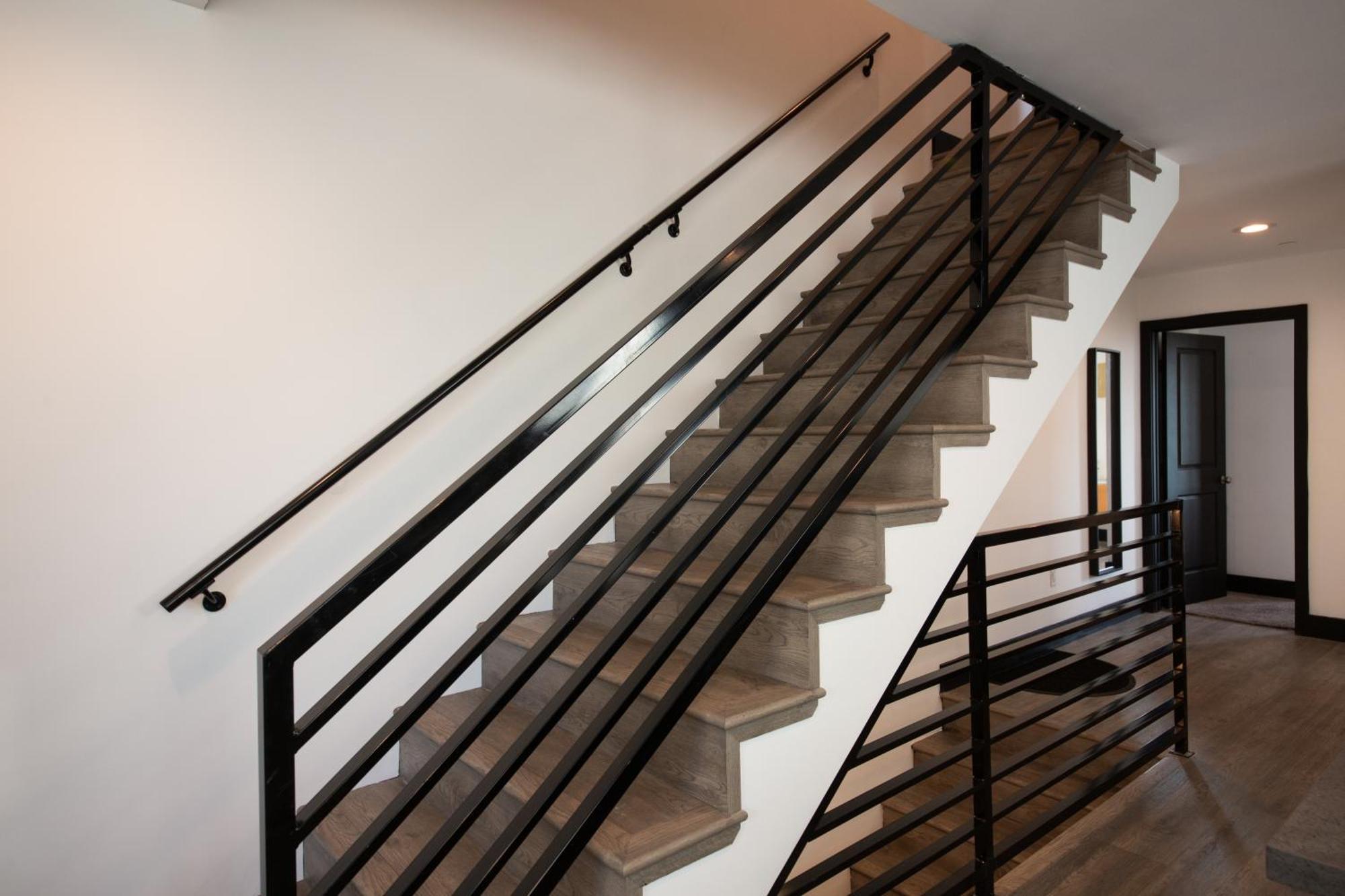 Spacious Luxury In The Heart Of La! Free Parking And Jacuzzi Villa Los Angeles