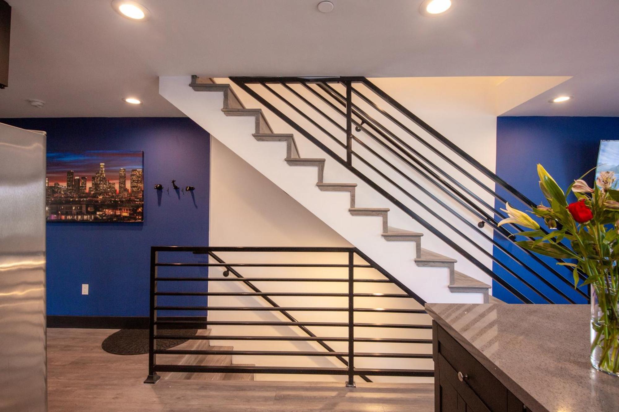 Spacious Luxury In The Heart Of La! Free Parking And Jacuzzi * Los Angeles