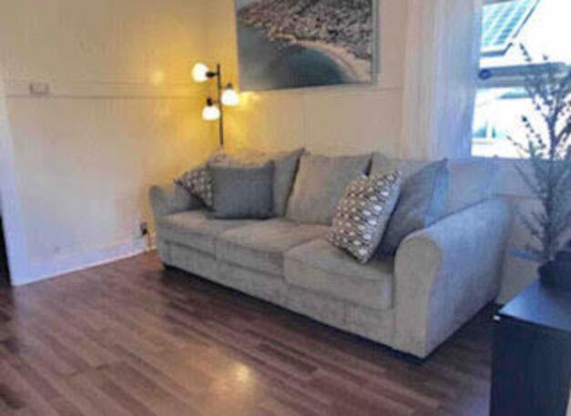 Urban Oasis With Private Laundry: Steps From Dtla Holiday home
