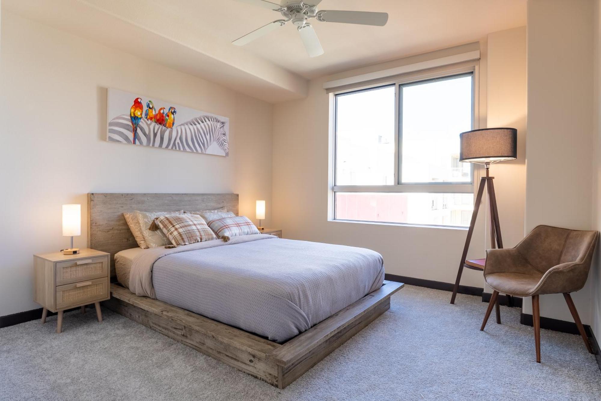 One Bedroom With View * Los Angeles