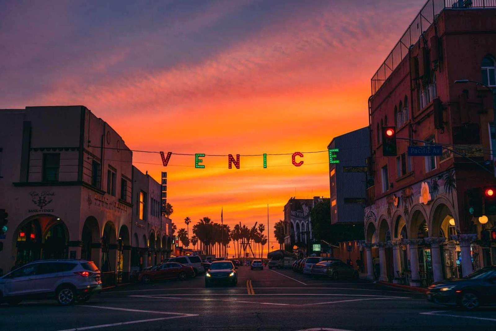 Holiday home Chic Venice Steps From The Canals &