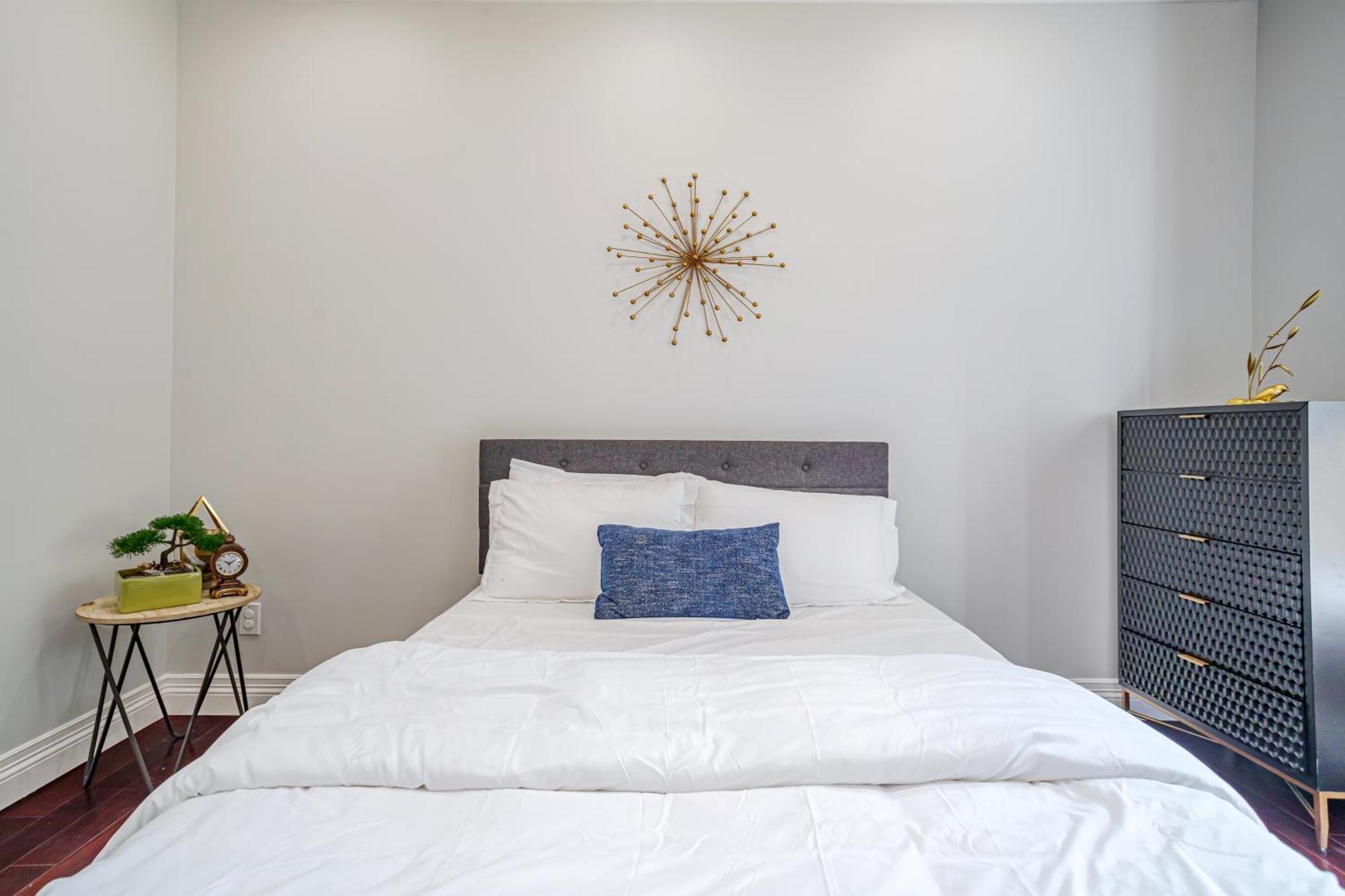 Regal 4 Bed With Hot Tub Close To Universal Sleeps 15 Holiday home *