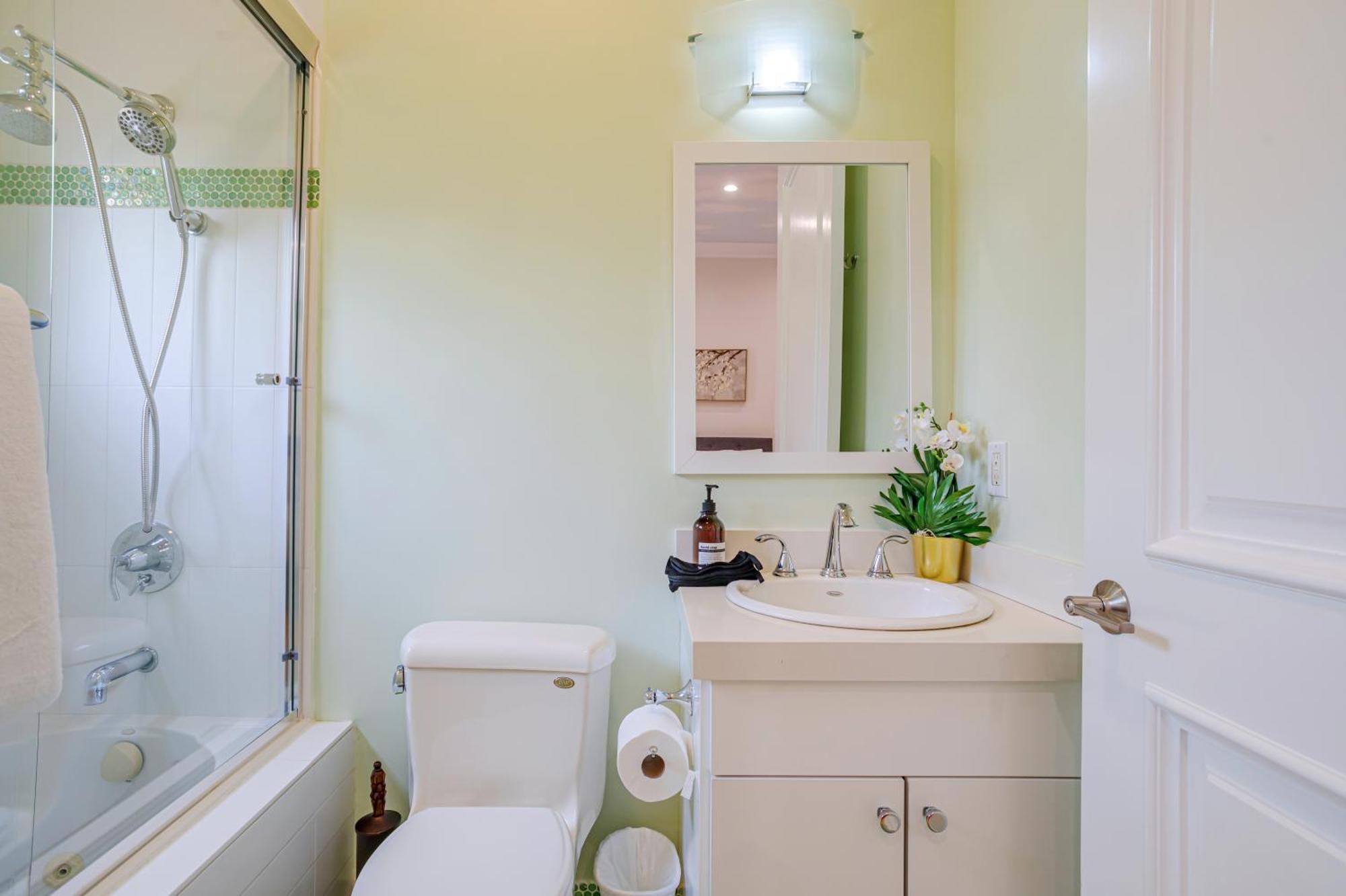 Regal 4 Bed With Hot Tub Close To Universal Sleeps 15