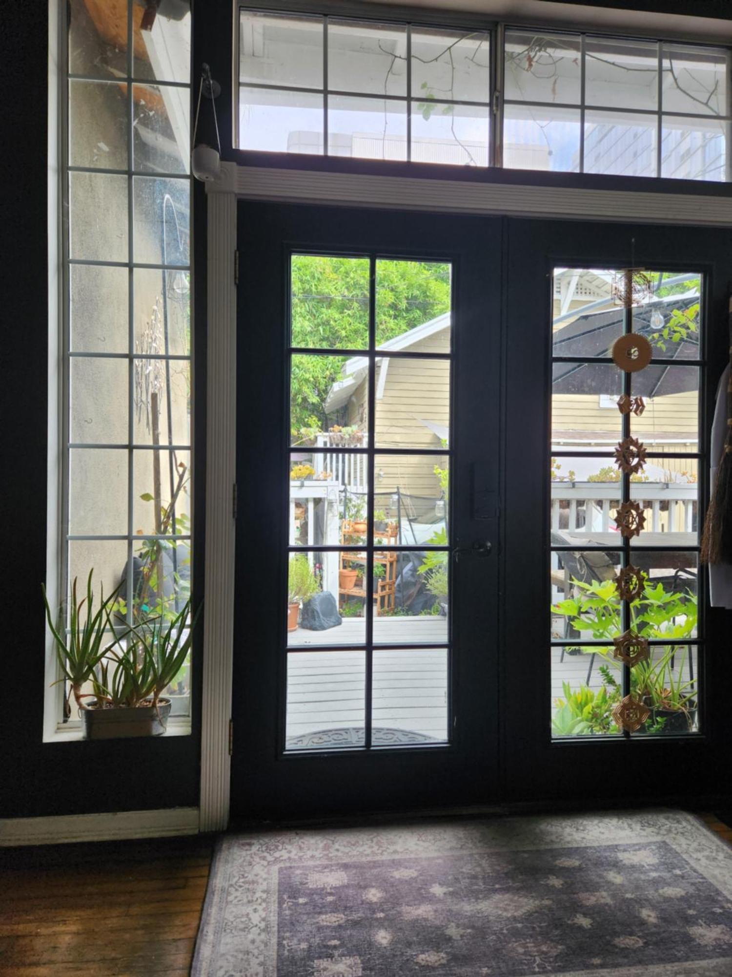 Tranquility At The House Of Alchemy Hollywood Homestay