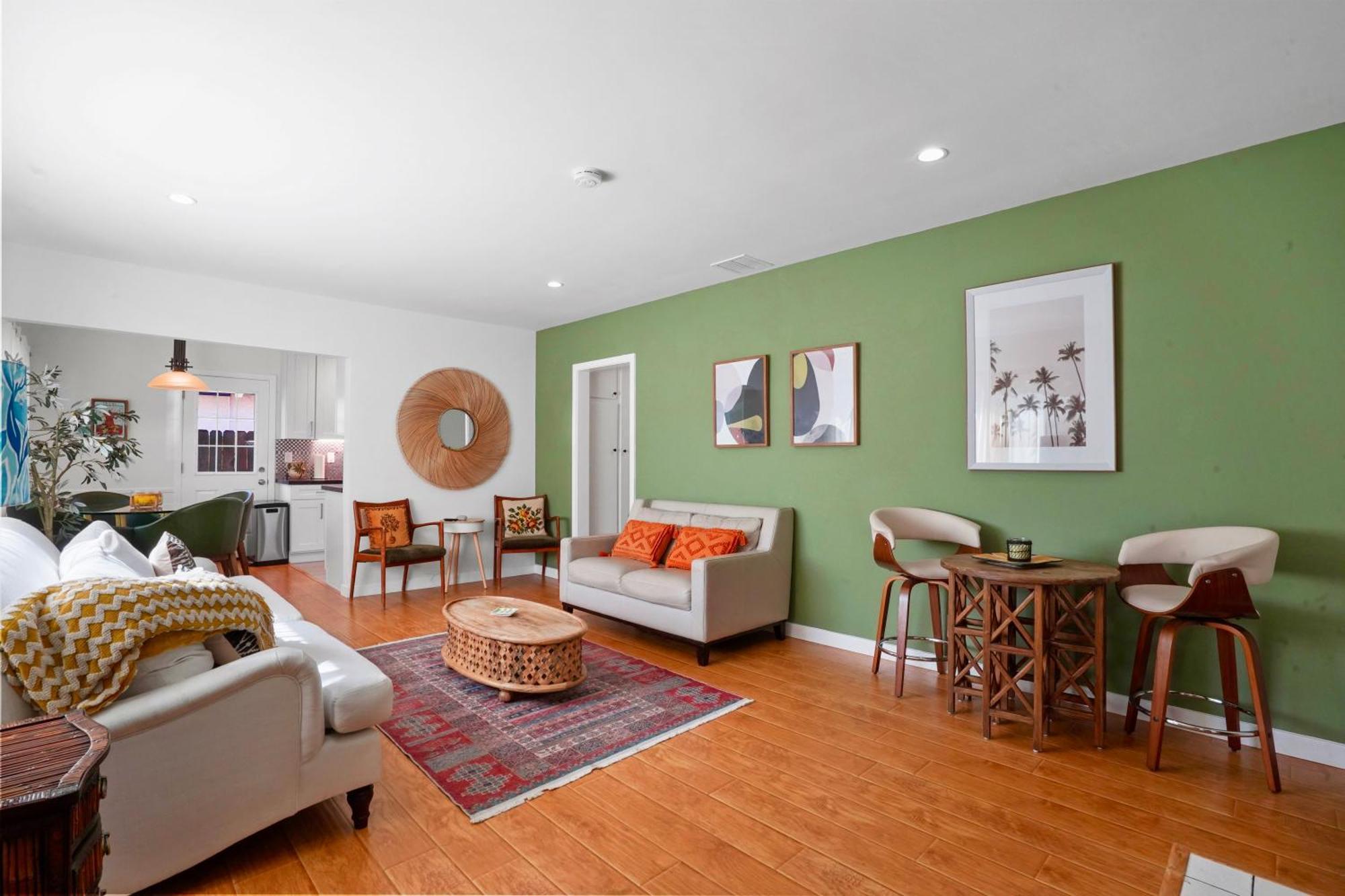 La - Newly Designed 4br With Pool & By Topanga Villa Los Angeles