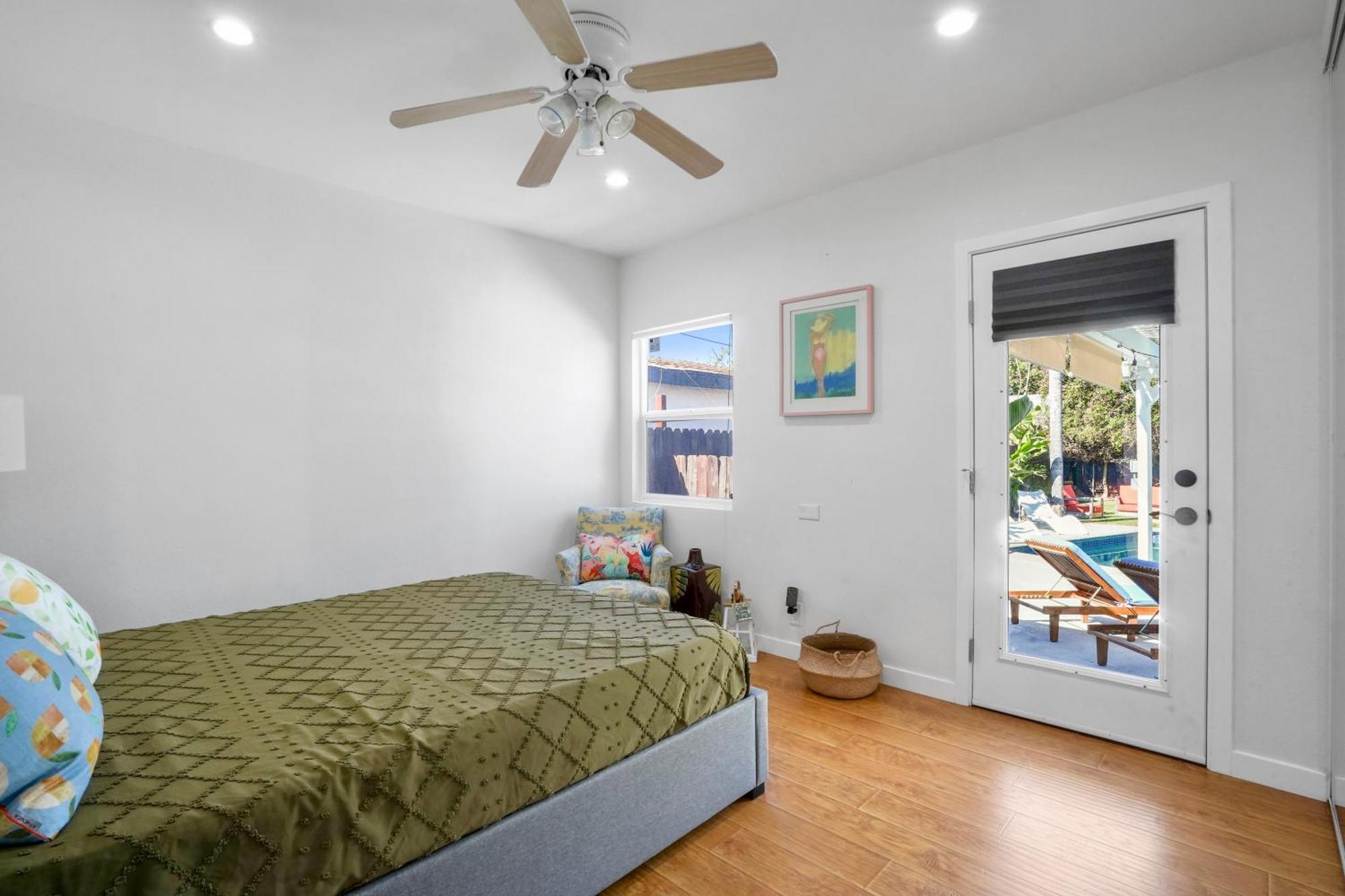La - Newly Designed 4br With Pool & By Topanga *
