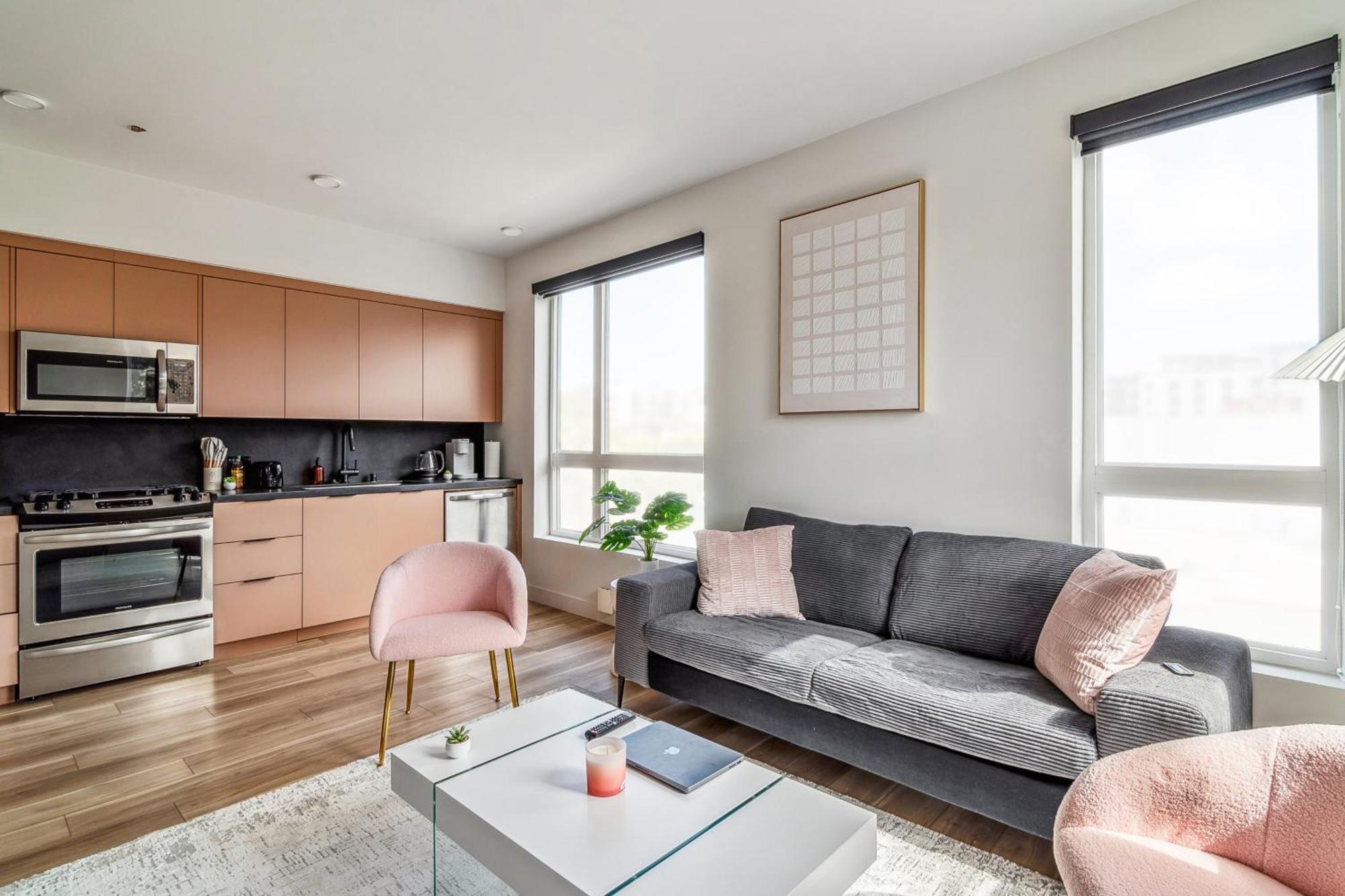 Apartment 2br Luxury In Culver City, Free Parking, Pool, Gym Los Angeles