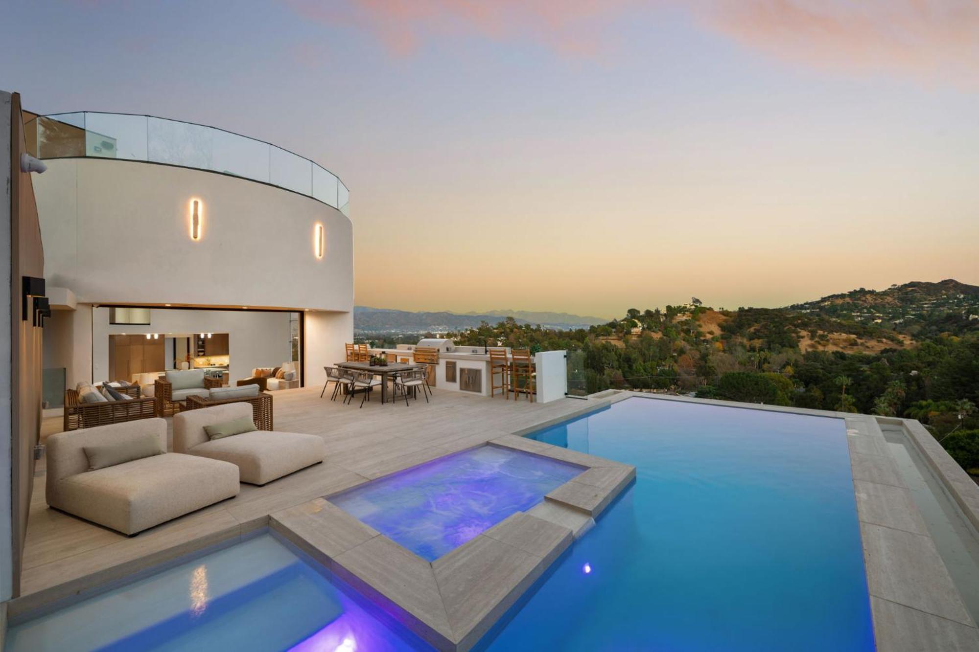 Apartment Woodhill Canyon *