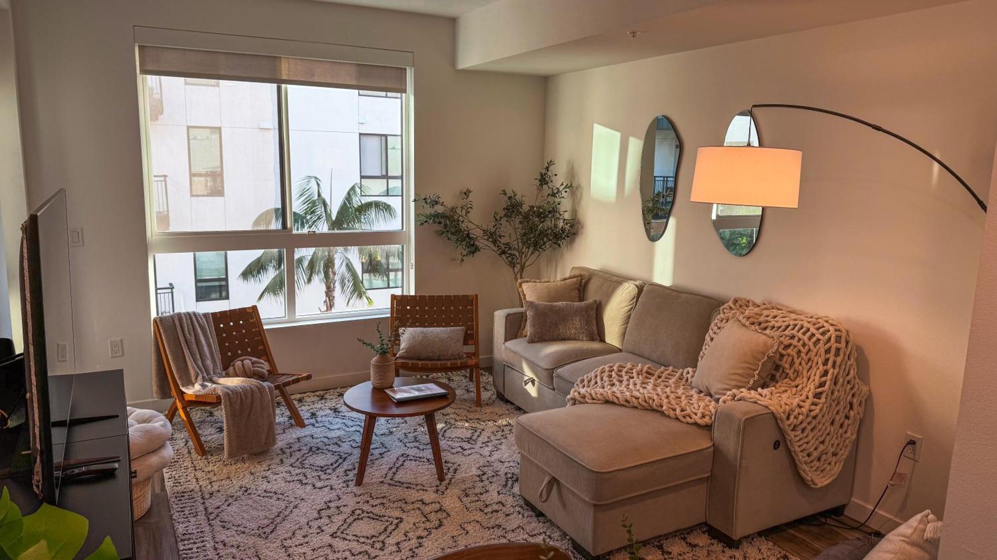Luxury 1bdr Centrally Located In Hollywood * Los Angeles