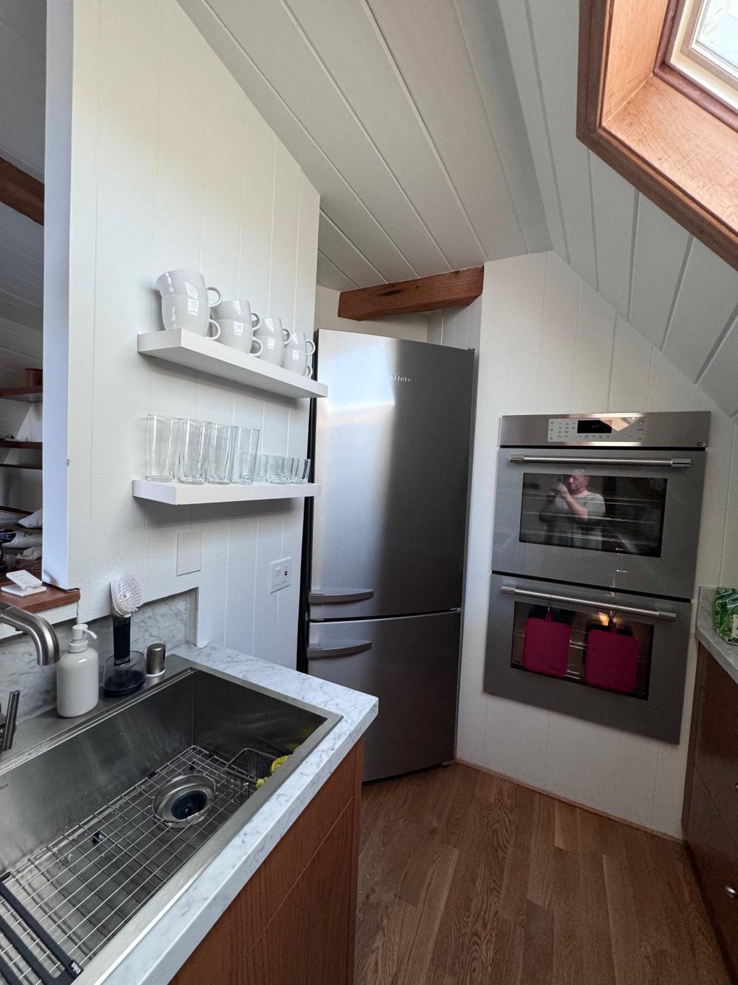 Holiday home Iconic Gesner Boat House Wview Of Hollywood Sign *