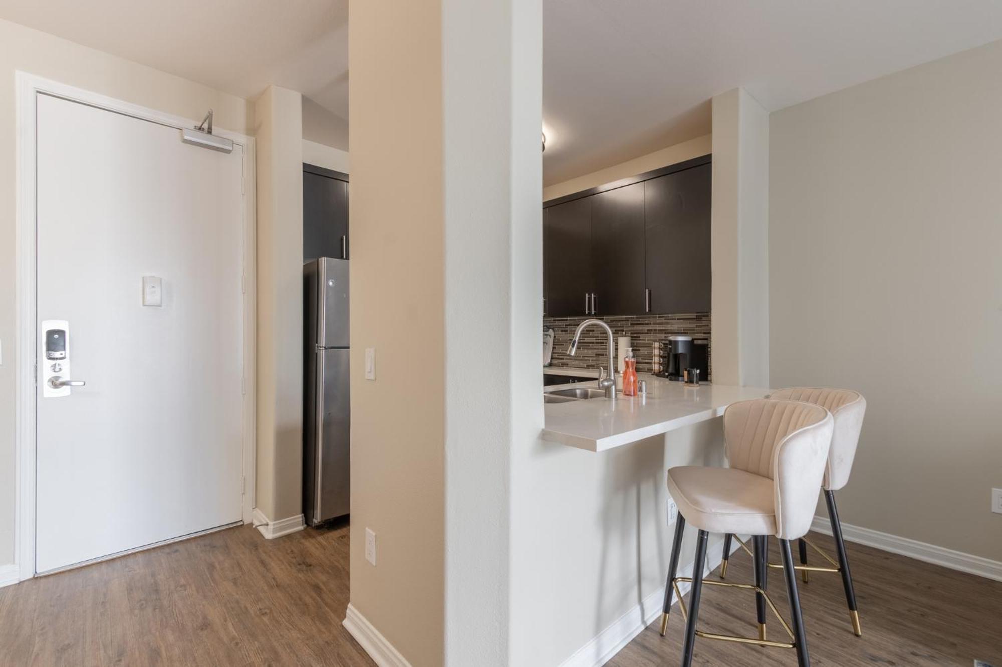Apartment Marina Del Rey Getaway, Free Parking, Pool, Hot Tub Los Angeles