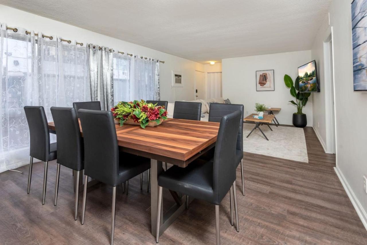 Spacious 3br & 2ba With Wifi, Tv & Kitchen 5 Mins To Lacma & Academy Museum Of Motion Pictures Apartment Los Angeles