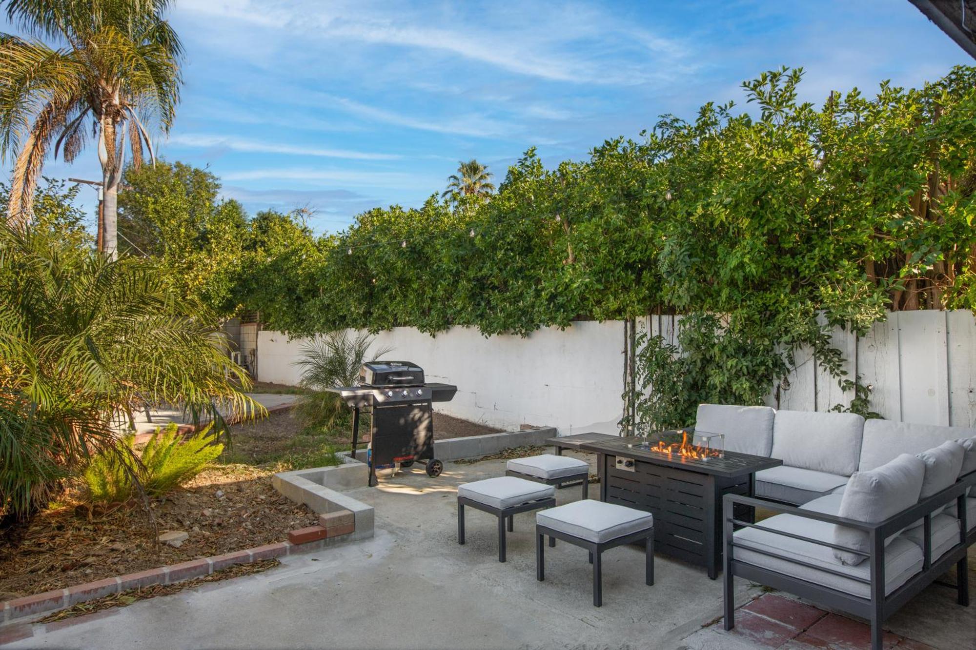 Sunny Socal Escape 3br 2ba Bright With Pool Holiday home Los Angeles