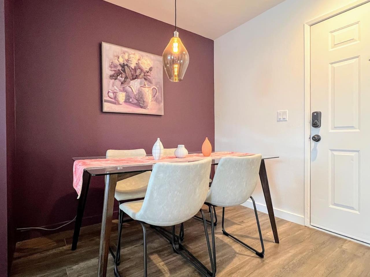 Vibrant Purple 1br Close To Hollywood - Br12 - Bev Los Angeles
