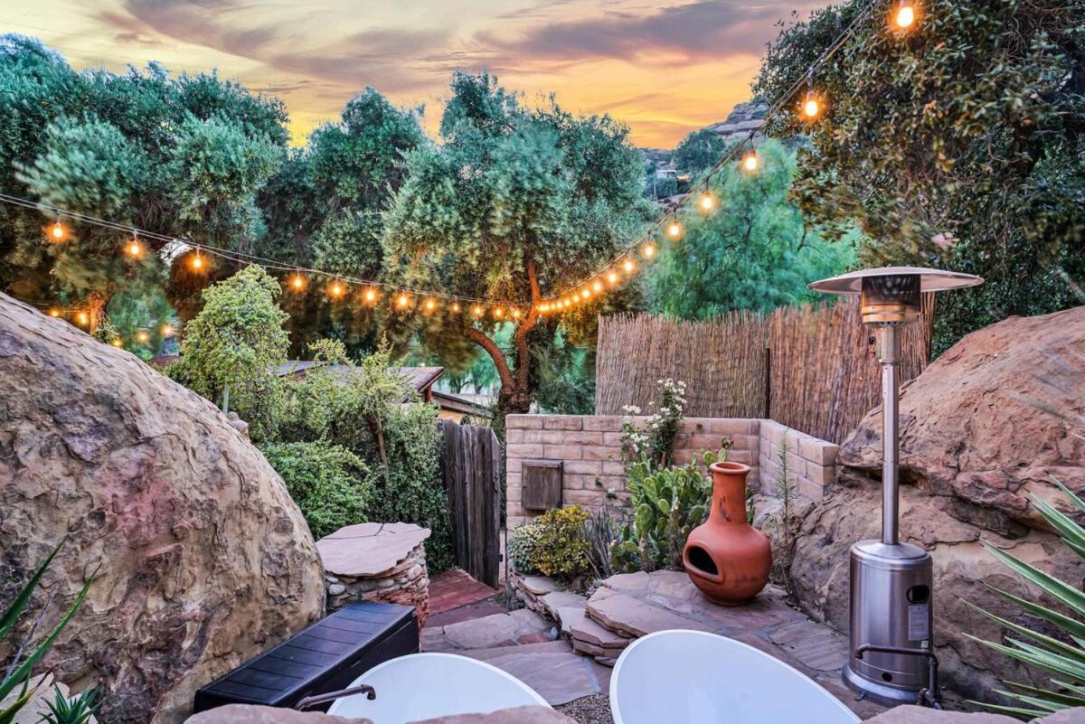 Holiday home Private Romantic Escape, Hidden Gem W Hot Tub *