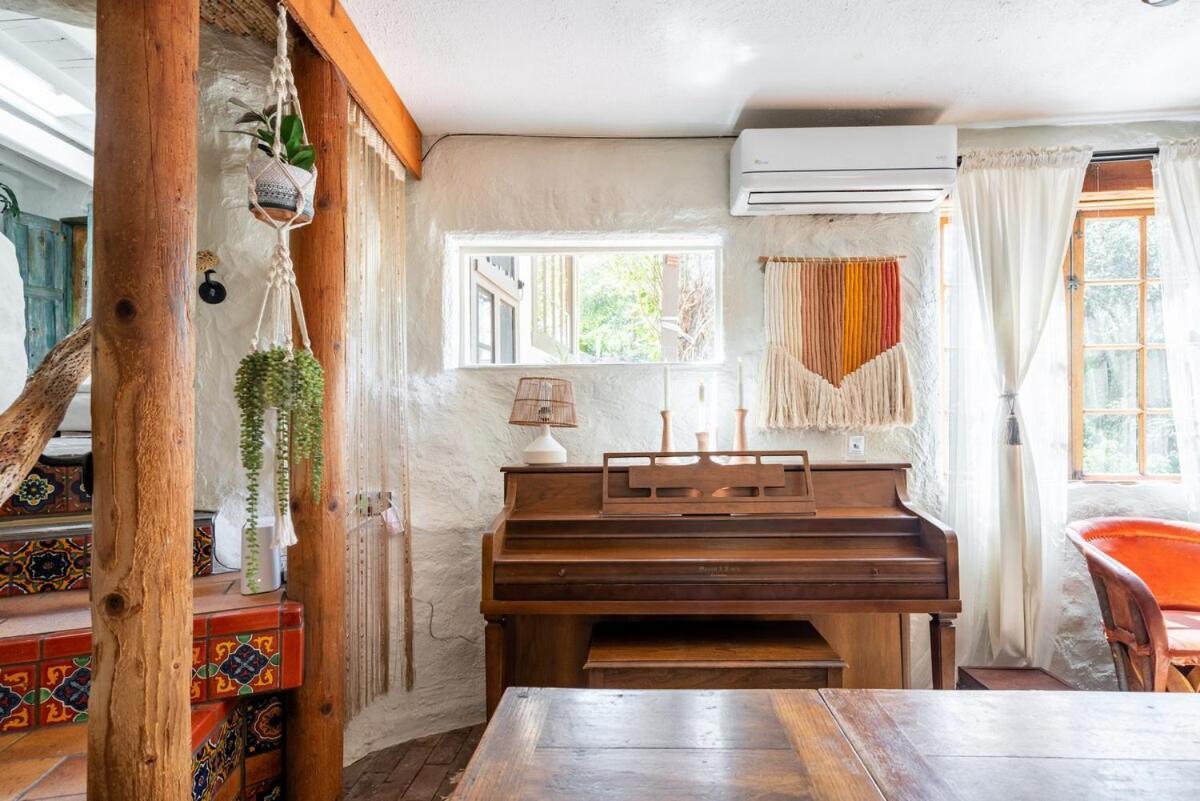 Private Romantic Escape, Hidden Gem W Hot Tub