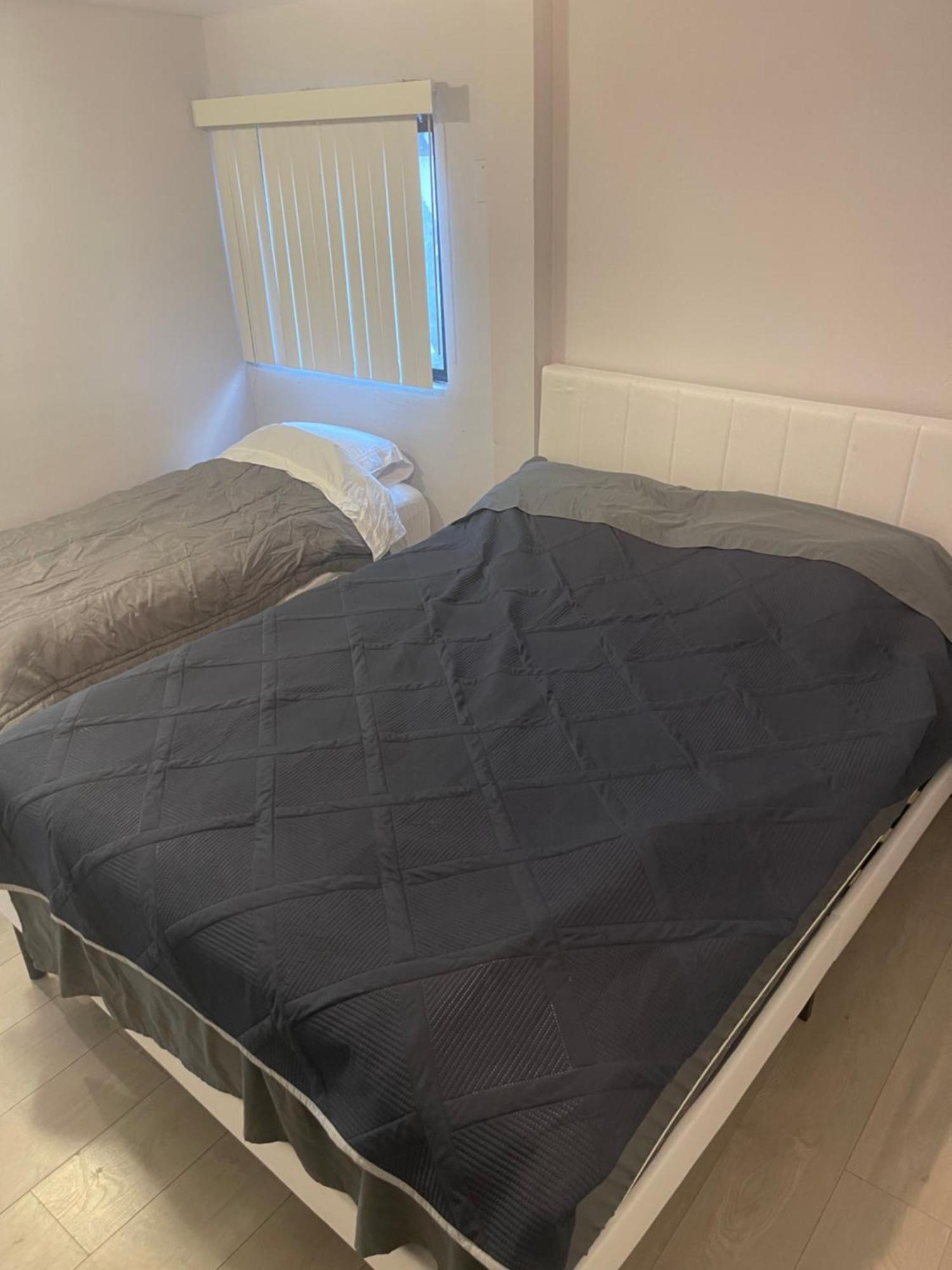 Apartment West La Chariton Los Angeles